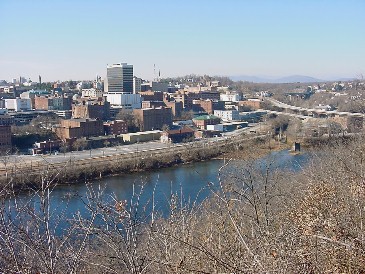 Downtown Lynchburg, lynch-010113-01.JPG 46K